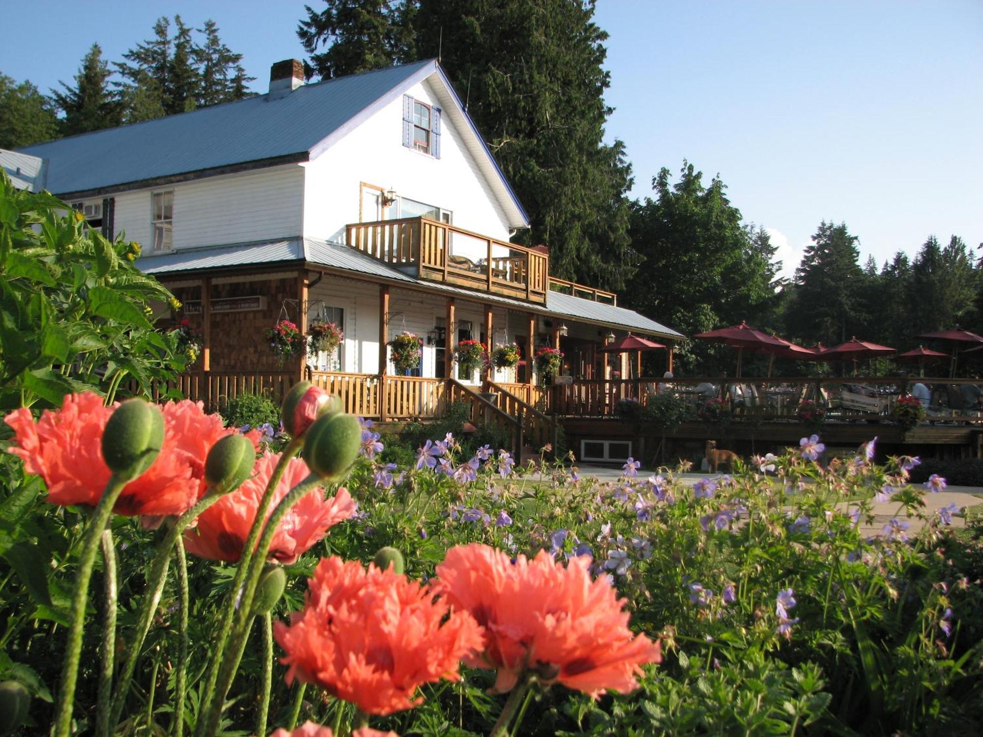 Heriot Bay Inn Extérieur photo