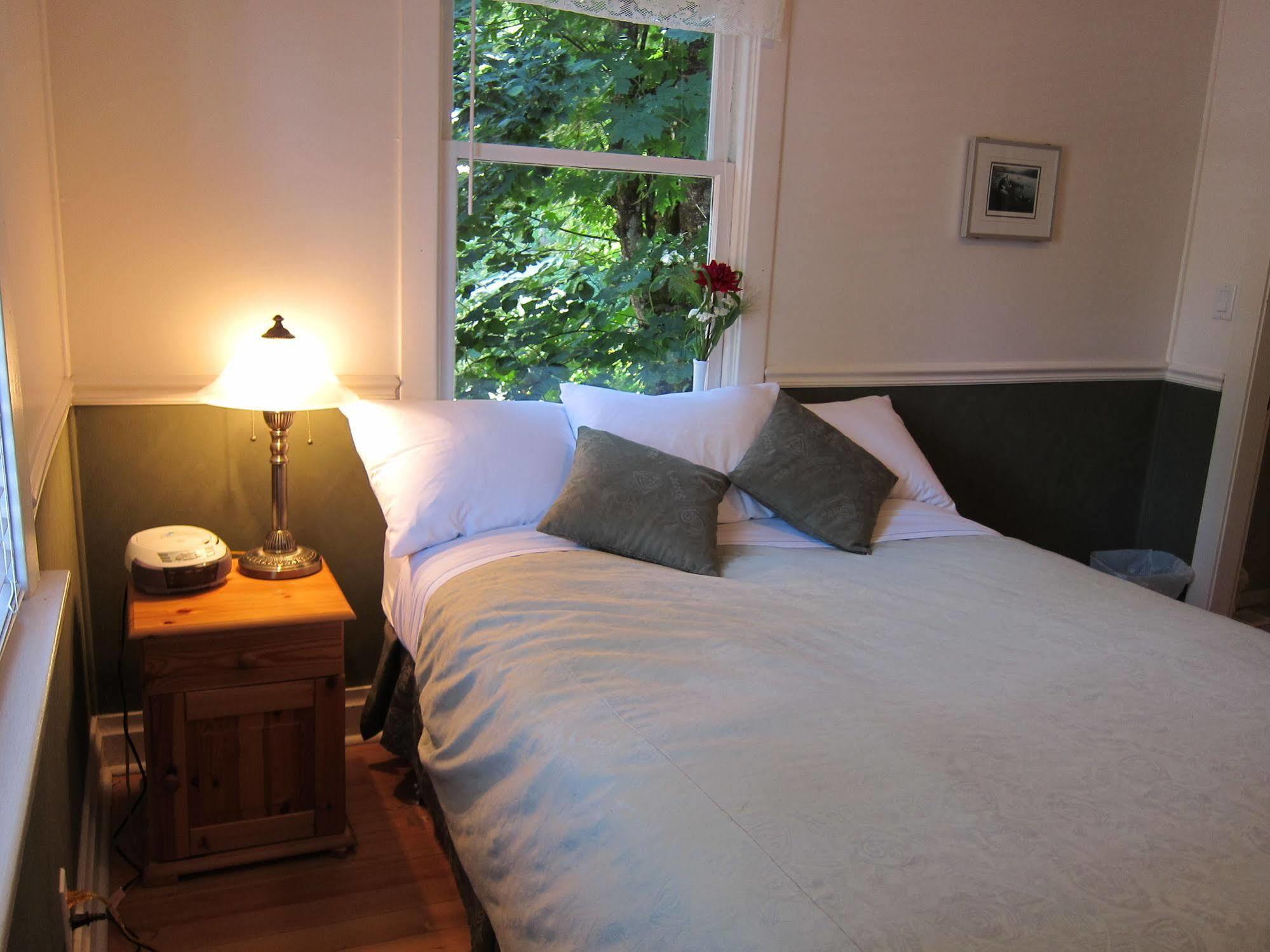 Heriot Bay Inn Extérieur photo
