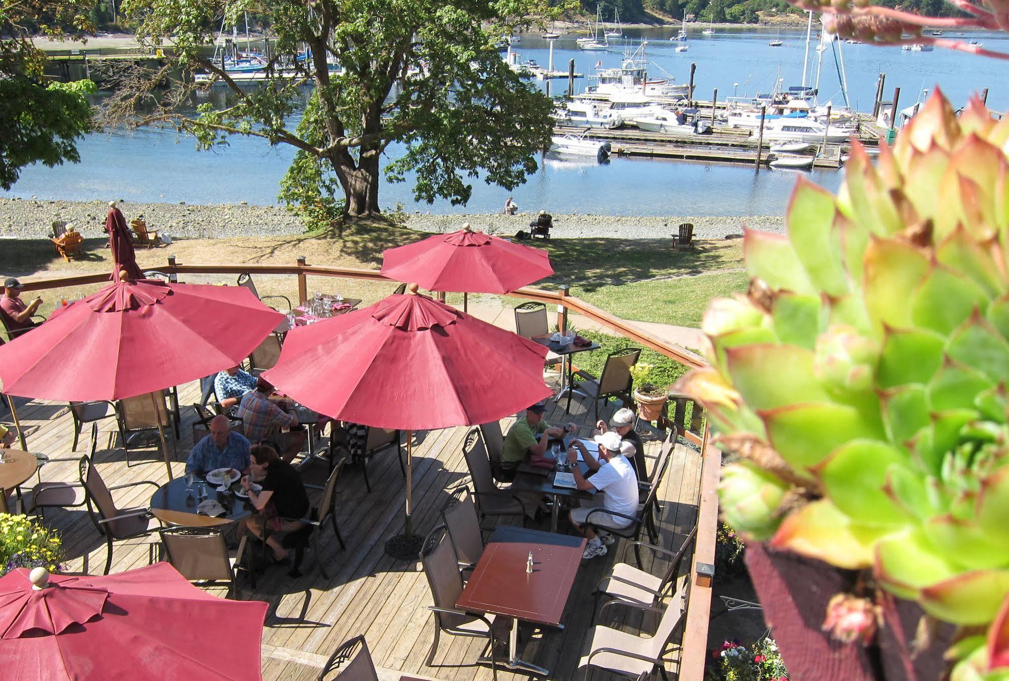 Heriot Bay Inn Extérieur photo