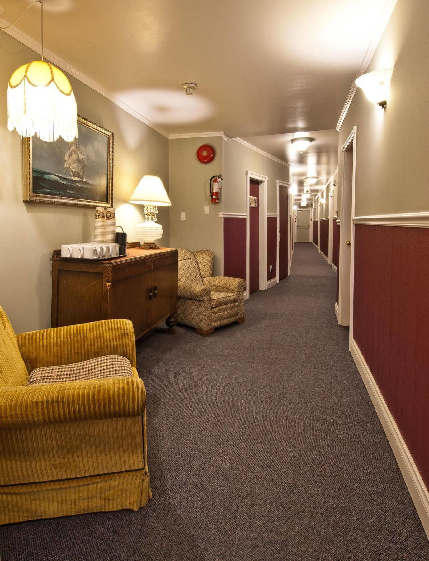 Heriot Bay Inn Extérieur photo
